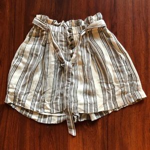Paper bag shorts